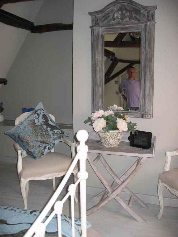 B&B Russell House Брюгге Номер фото